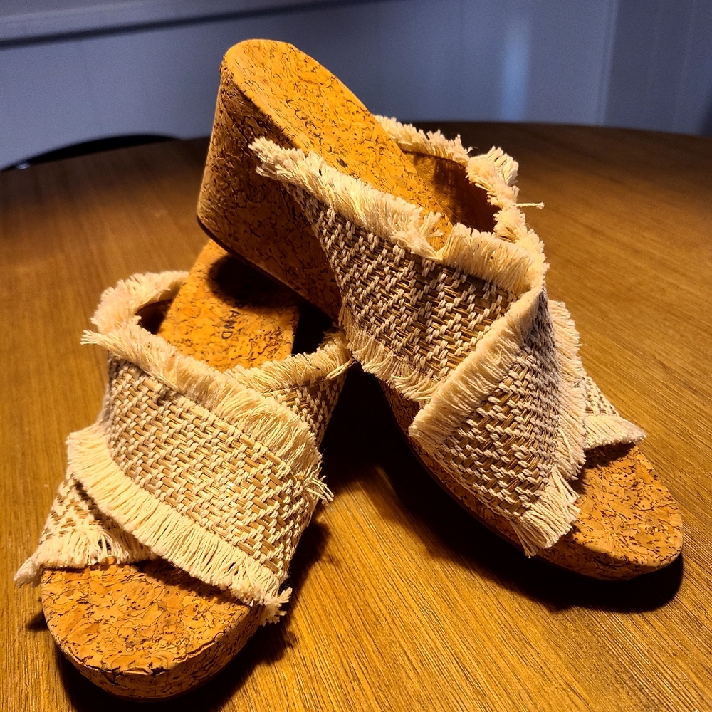 Lucky Brand Khillian wedge sandals